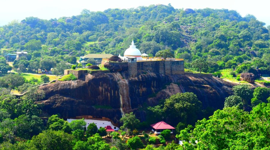 Tourist Guide to Sri Lanka 2026 : Discover the Joys of Travel